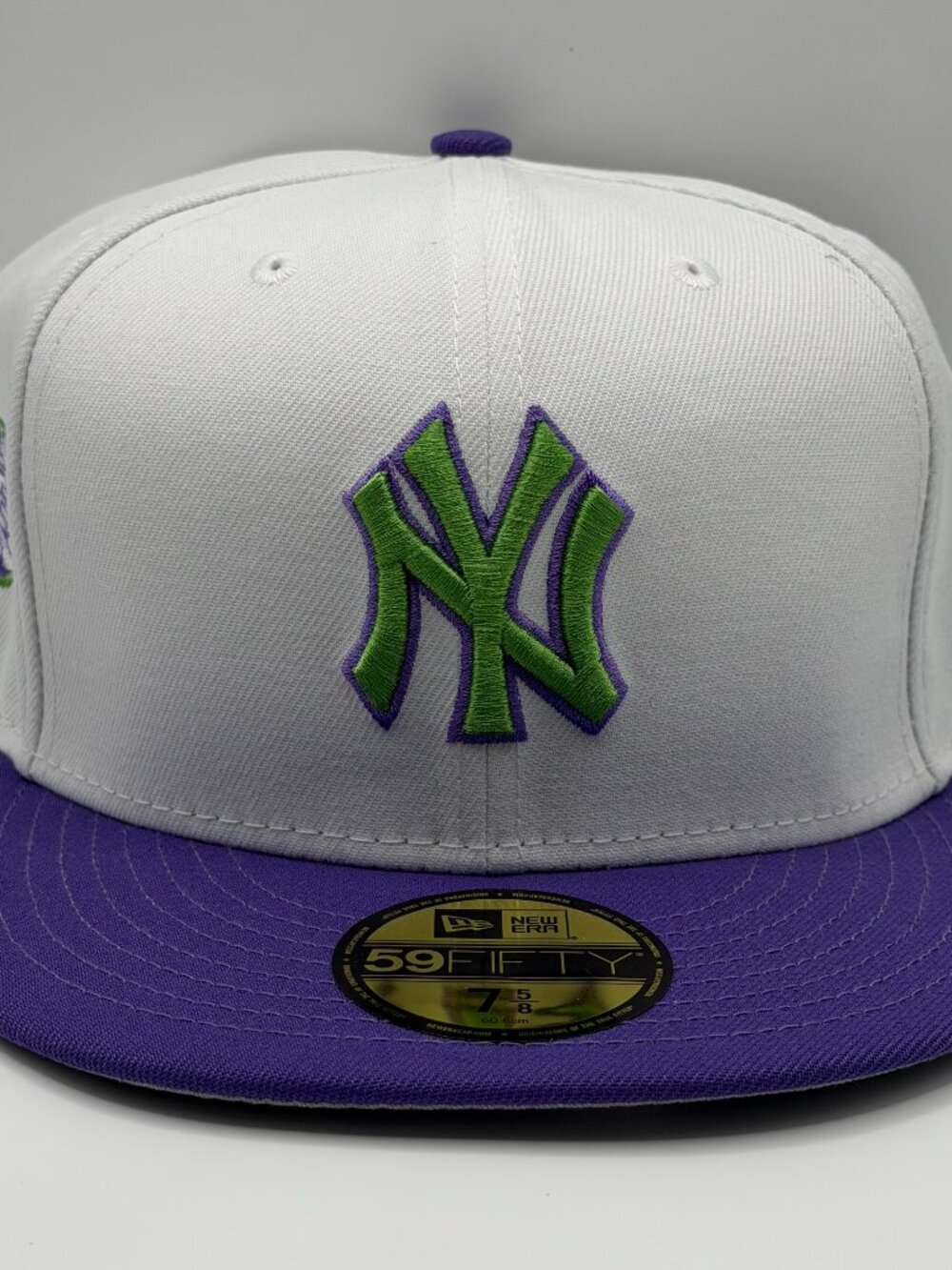 New York Yankees New Era 59FIFTY 2009 World Series Patch Size 7 5/8 White Purple
